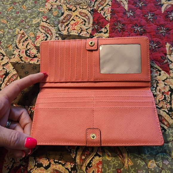 Wallet - Picture 2 of 3